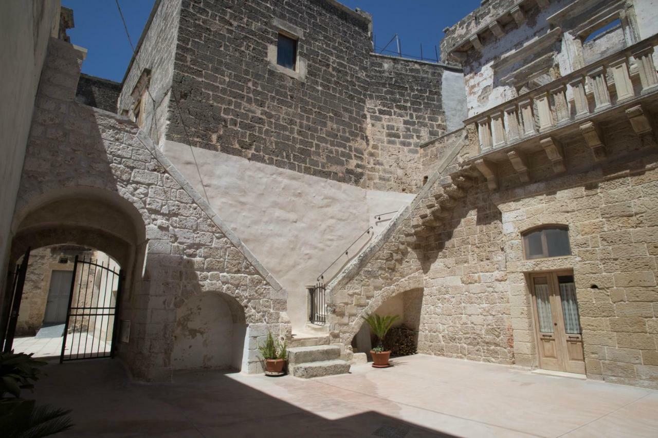 Historia- Dimore Corte Chiesa Corigliano dʼOtranto Zewnętrze zdjęcie